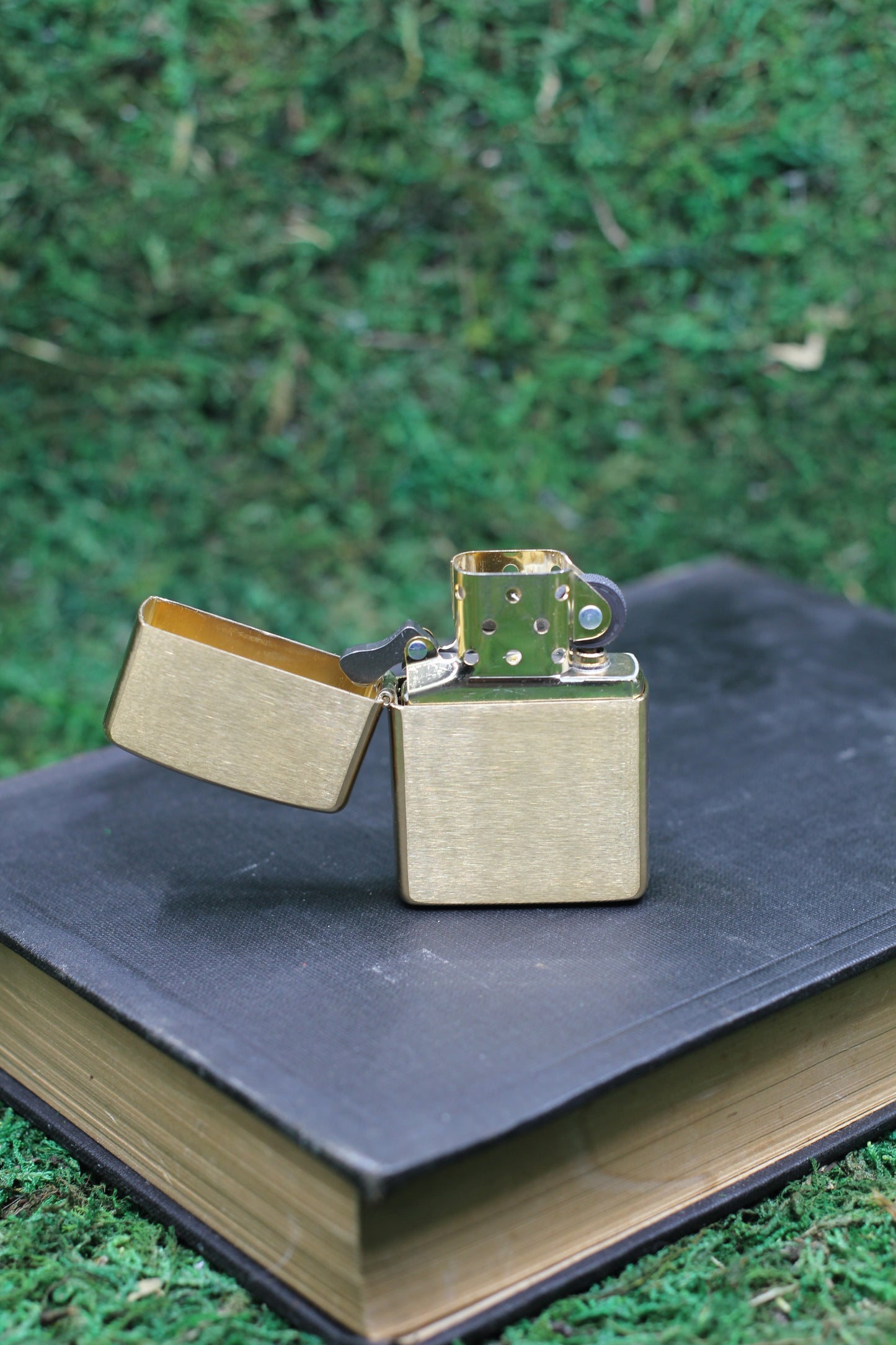Brushed Brass Zippo