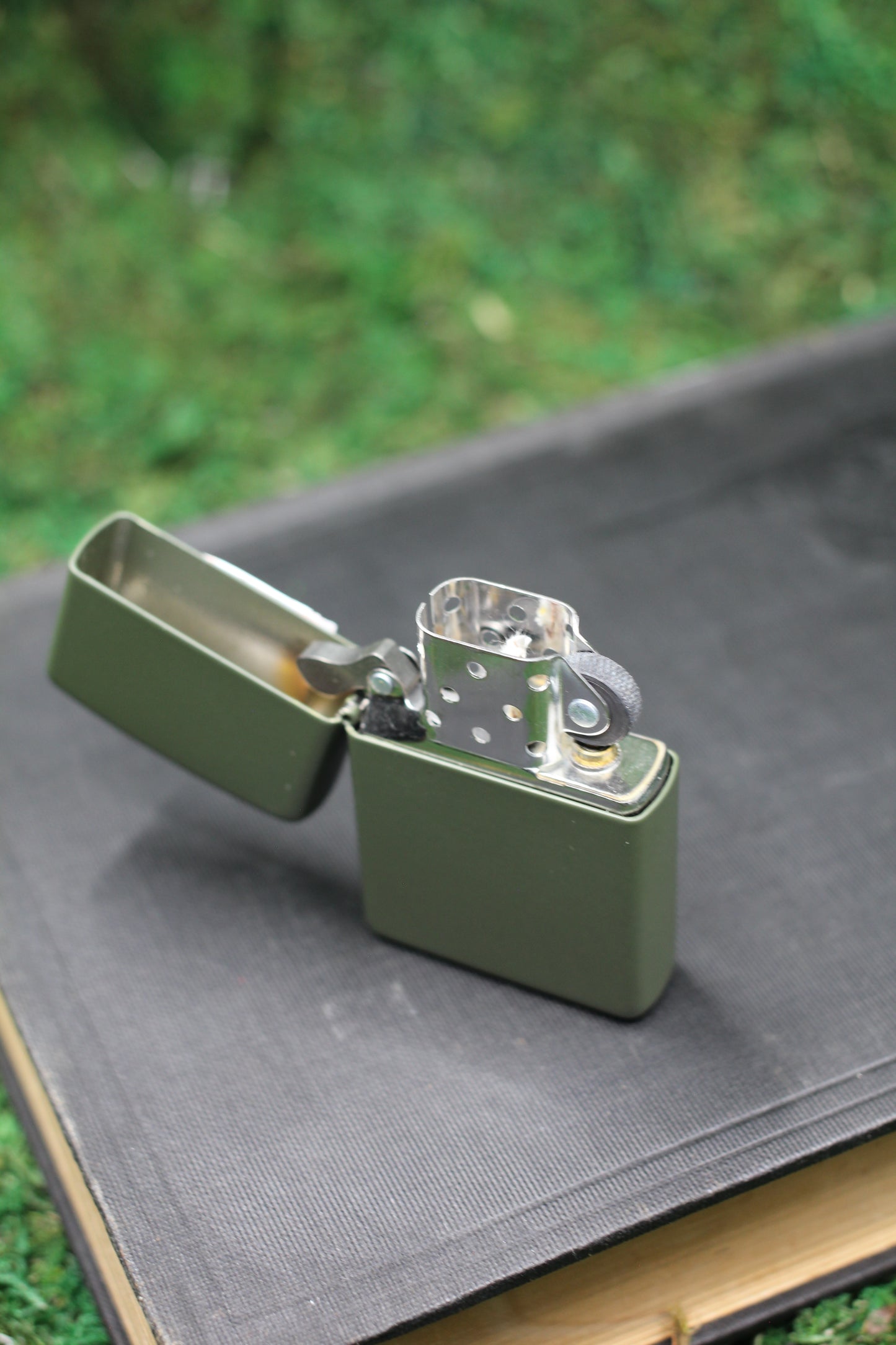 Matte Green Zippo